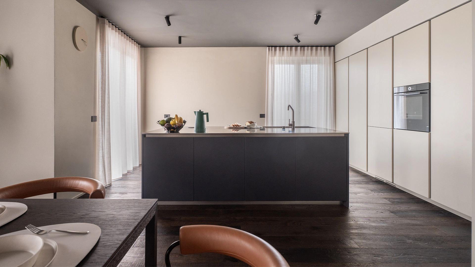 Гардеробы и системы